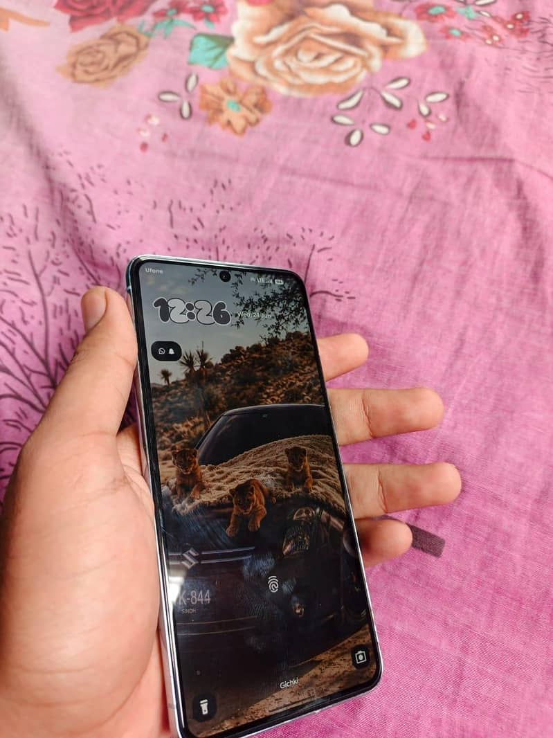 Google Pixel 8 Pro 2