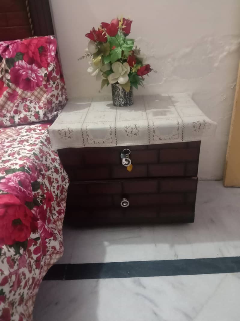 King Size Bed 1
