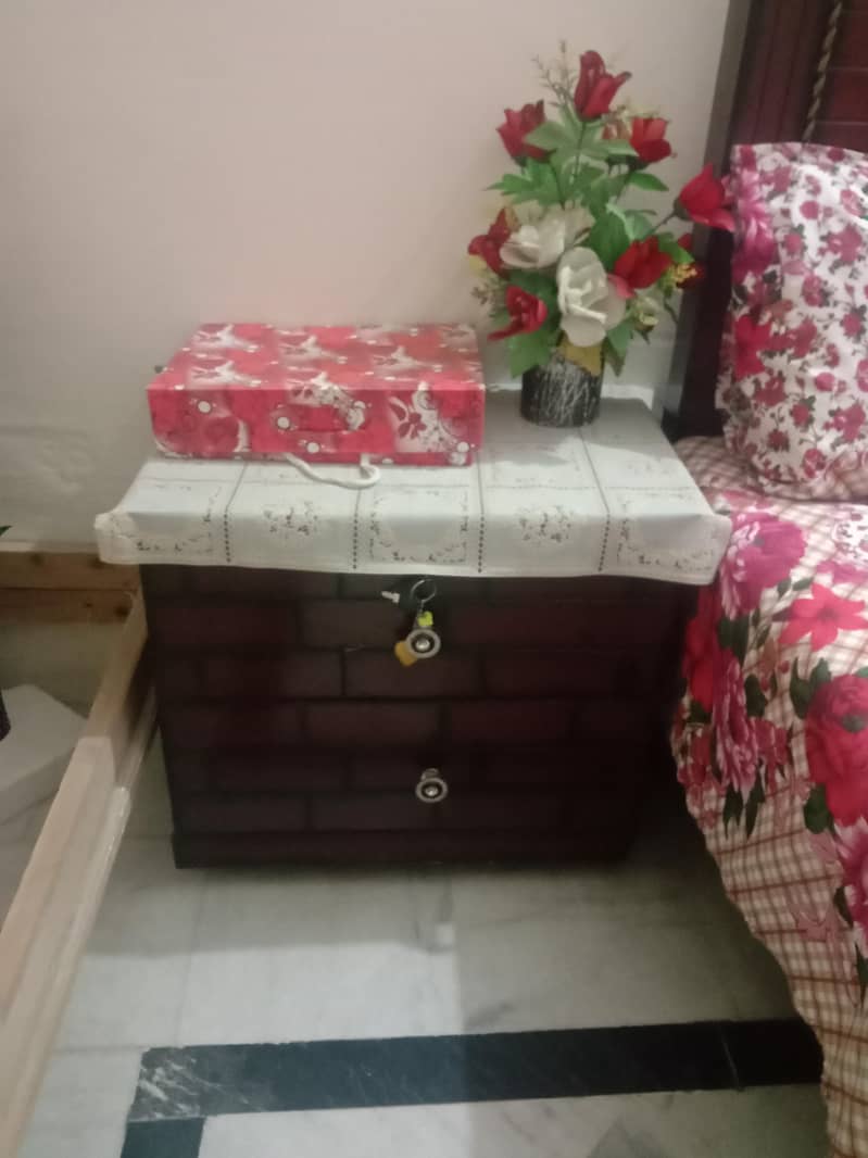 King Size Bed 2