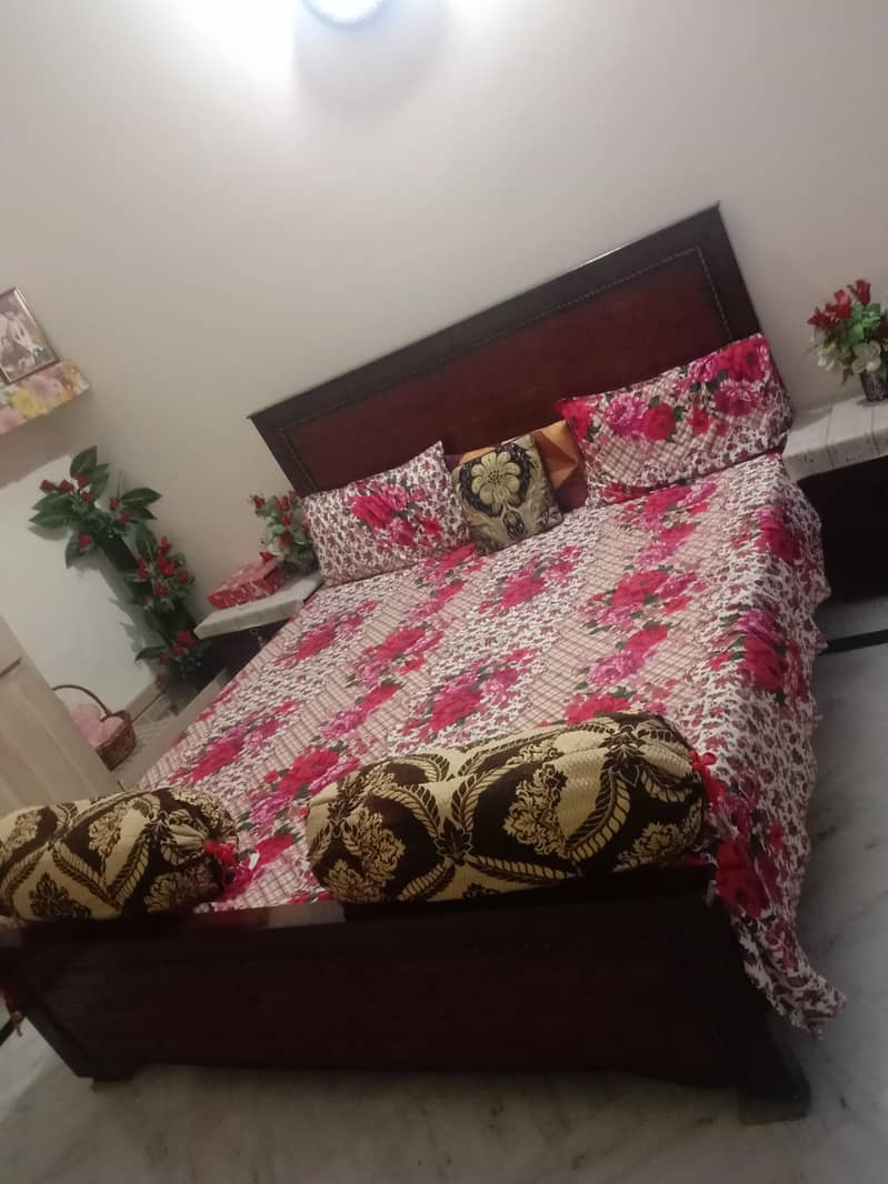King Size Bed 3