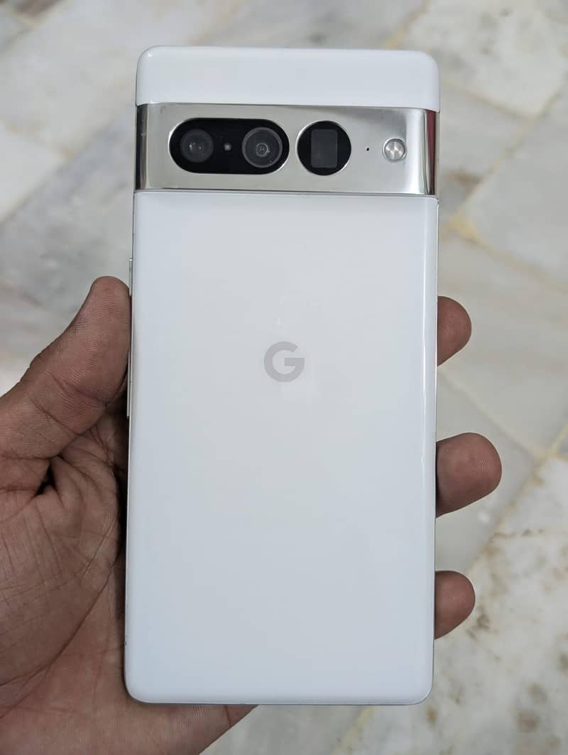 Google Pixel 7 Pro 2