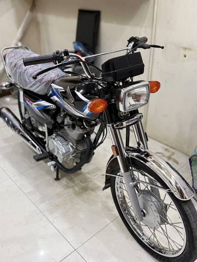 Honda CG 125 (2025)