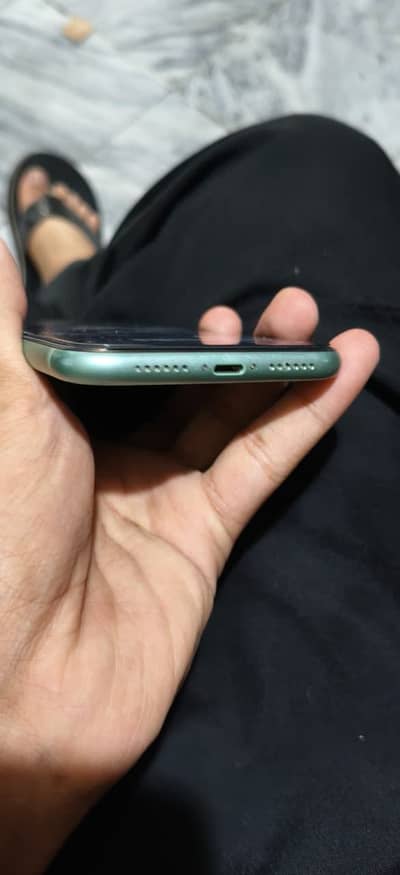 Apple iPhone 11 jv pta approved 64 gb 0,3,0,4,0,8,9,4,4,5,0