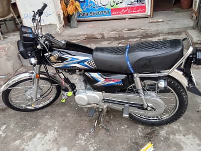 Honda CG 125 2025