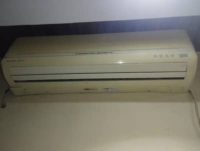 Mitsubishi 1.5 ton