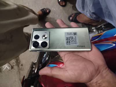 Infinix Note 40 Pro