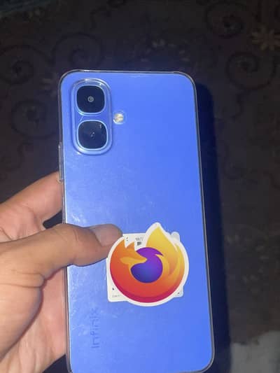 Infinix Smart 10 4+4/64 ful box warranty wala phone ha