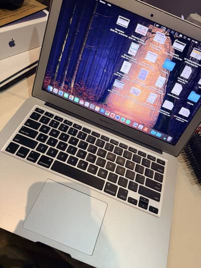MacBook Air 13-inch, Early 2015