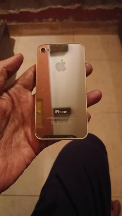 Apple iPhone 4s 10.10 luxurious phone hay