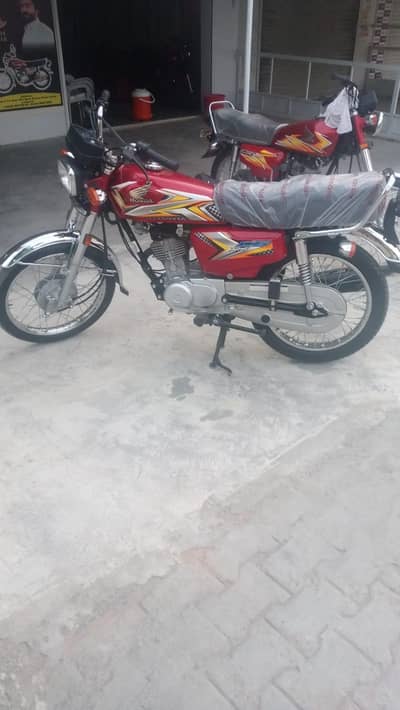 honda 125 pieces