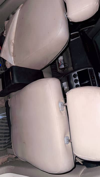 Suzuki Liana 2010