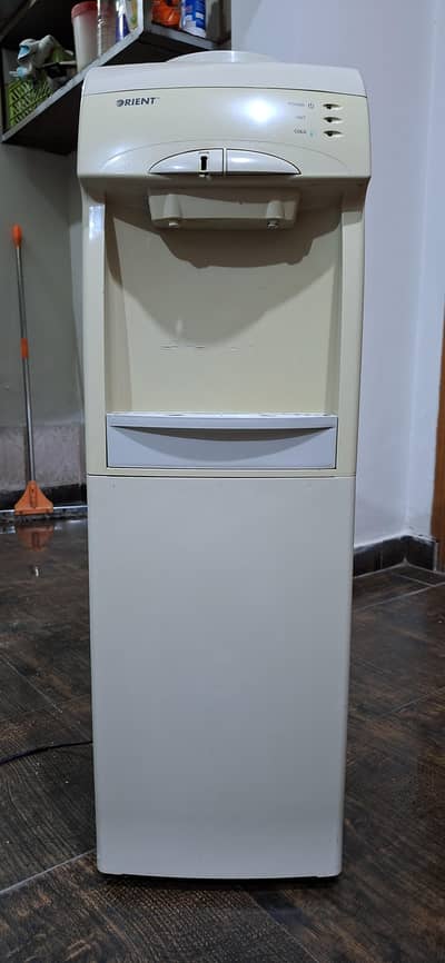 Orient Water Dispenser
