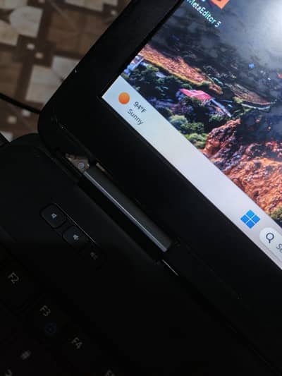 Dell Core i5 Gen 4/5 Laptop – SSD Installed