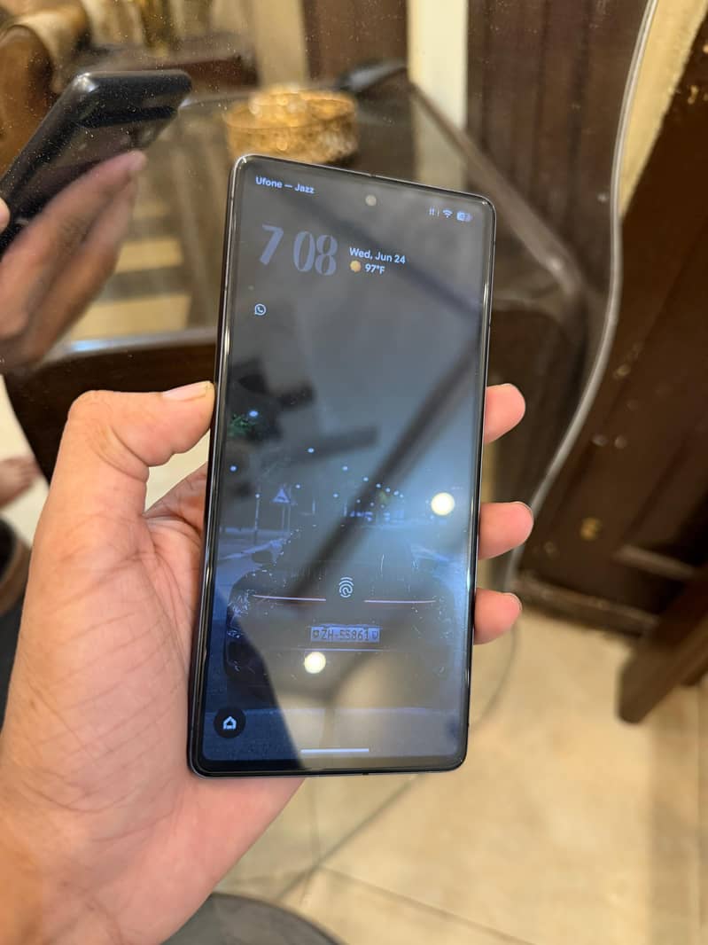 Google Pixel 7 3