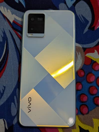 Vivo Y21