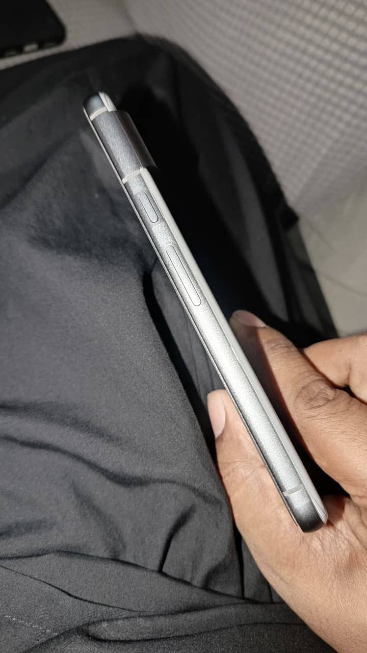 Google Pixel 8 1