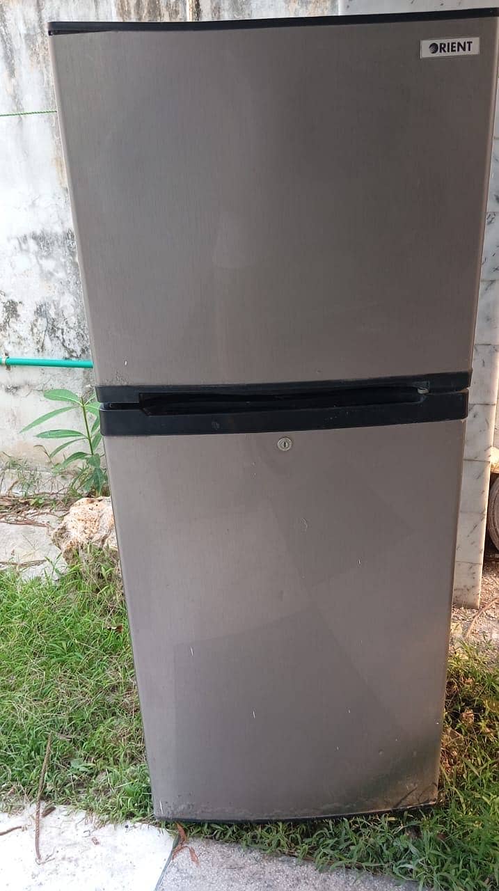 Orient fridge 0