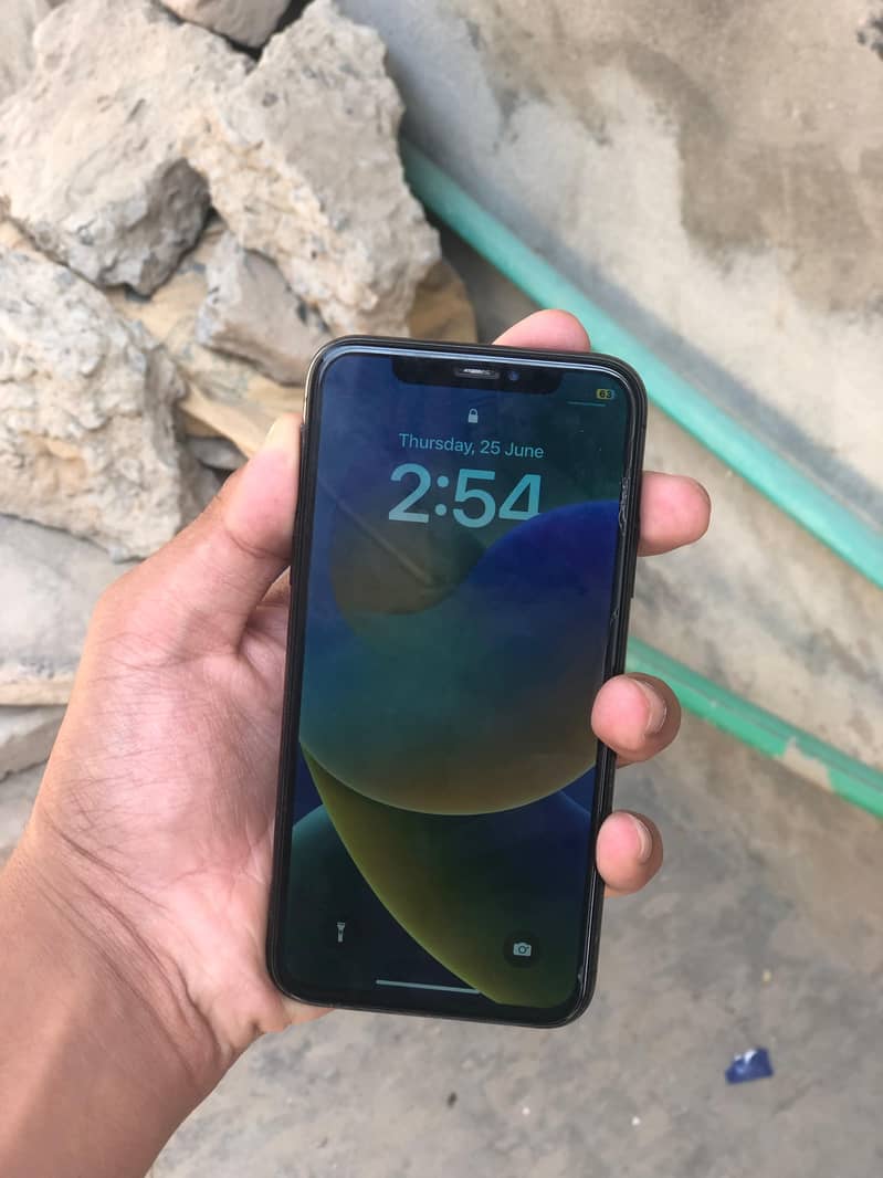 Apple iPhone X 3