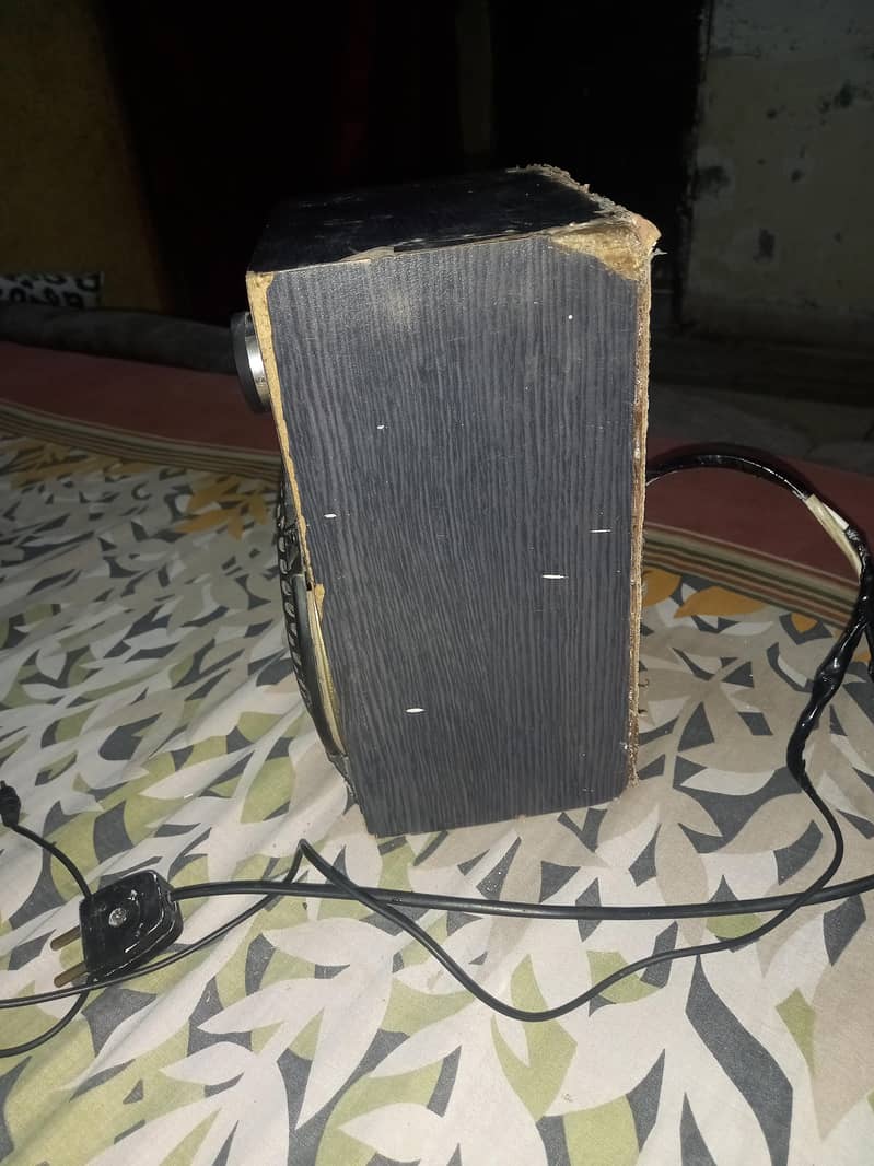 Speaker 3
