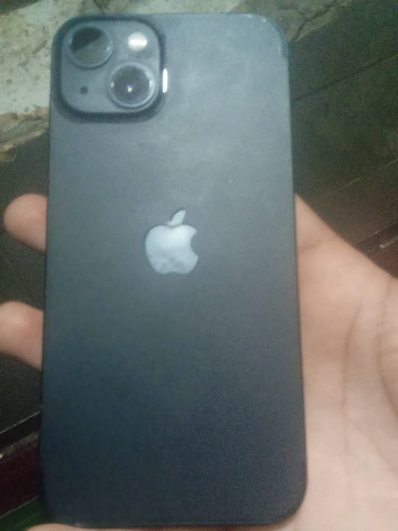 Apple iPhone 13 2