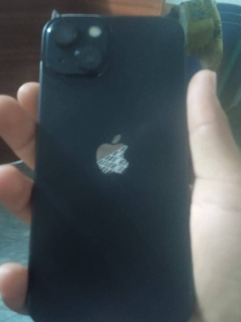 Apple iPhone 13 5