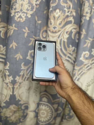 Apple iPhone 13 Pro Factory Unlock