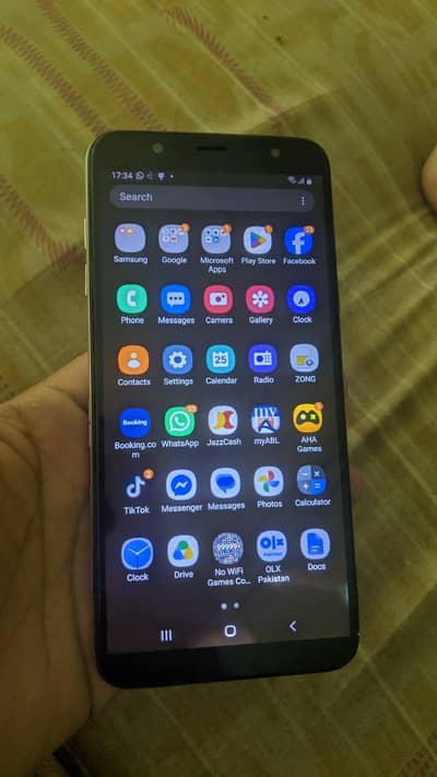 Samsung Galaxy a6 plus 4gb 64gb duel sim add pora pare
