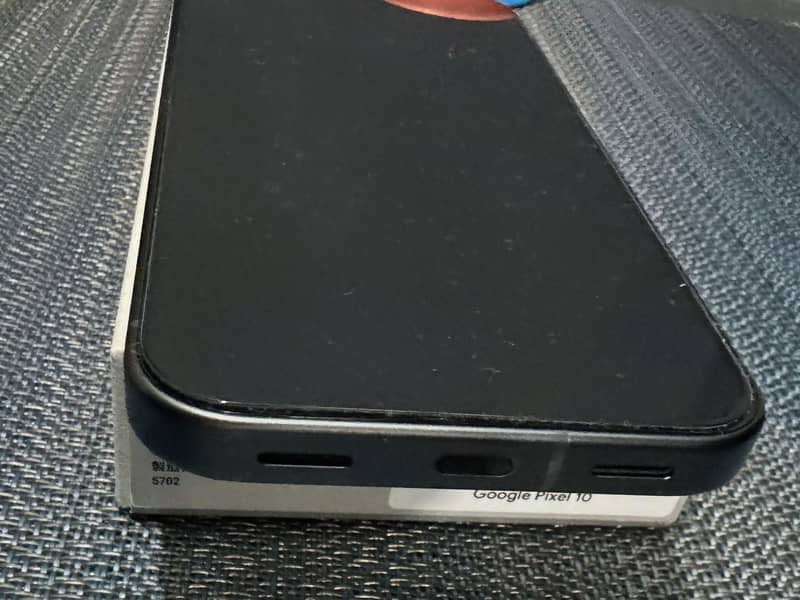 Google Pixel 10 2