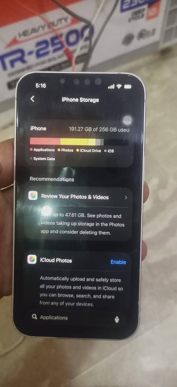 Apple iPhone 13 1