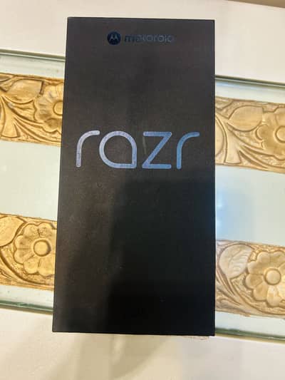 Motorola Razr 2025