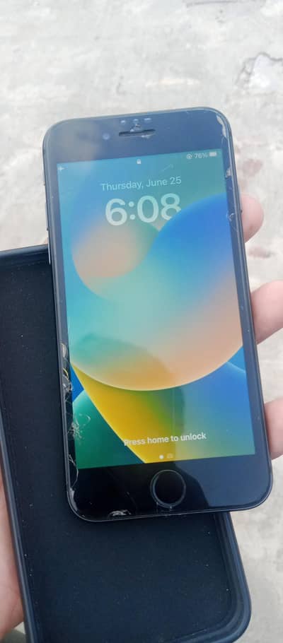 Apple iPhone 8