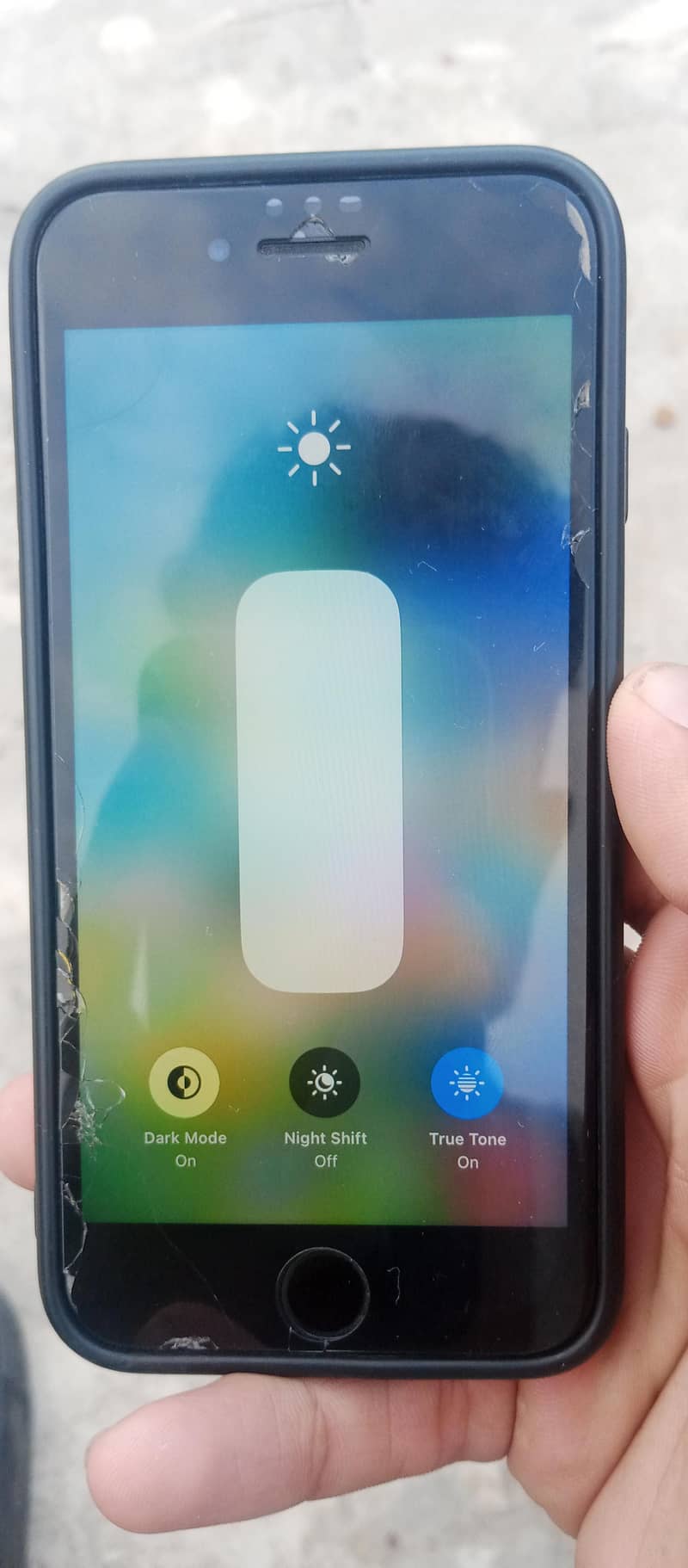 Apple iPhone 8 5