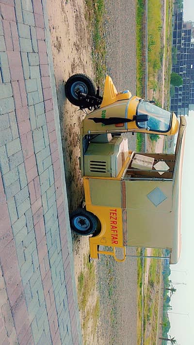 cng Tanga body ricsha