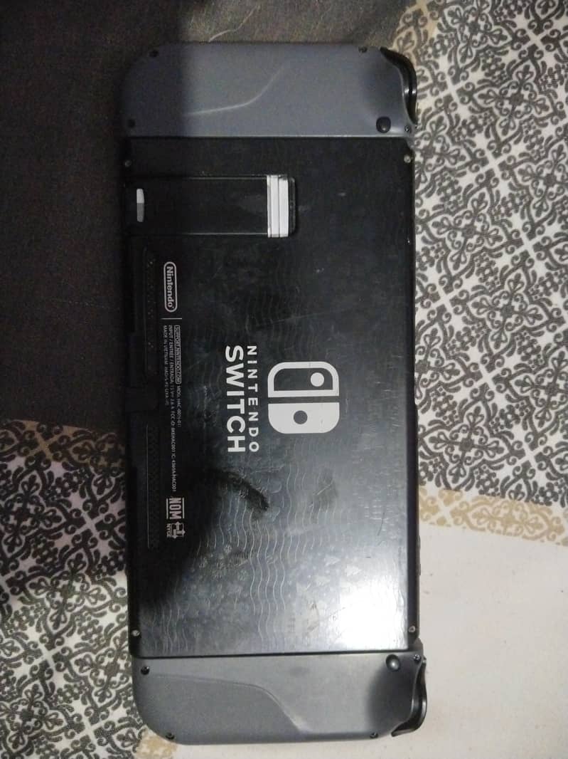 NINTENDO SWITCH V2 Modded 1