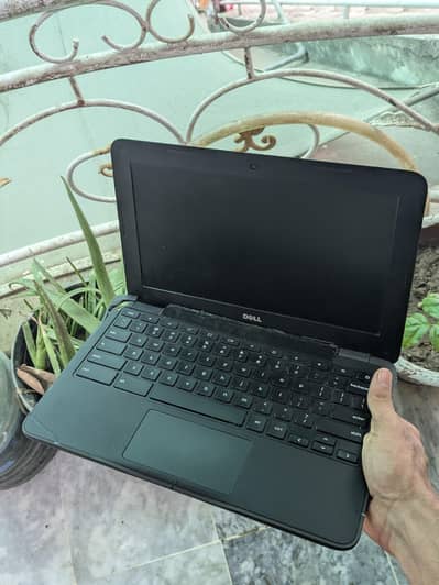 Dell ChomeBook  0*3*1*0*6*9*1*1*1*1*4