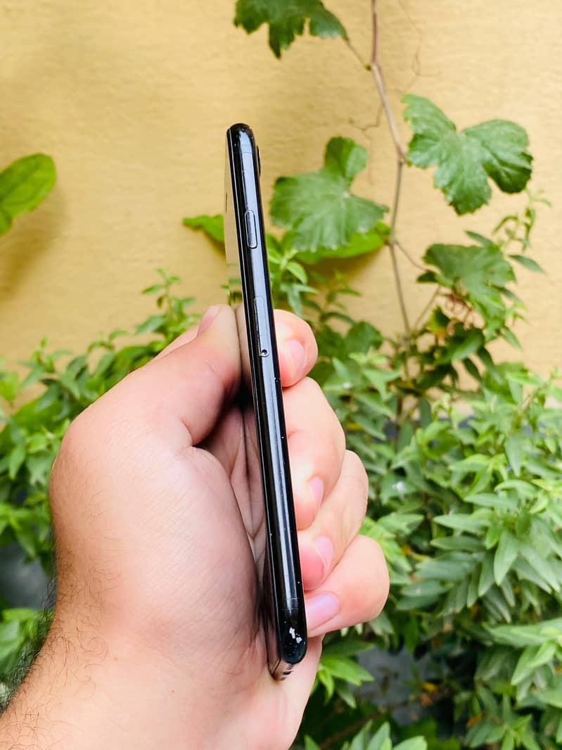 Apple iPhone 7 6