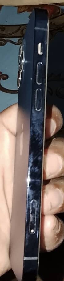iPhone 12 pro 1
