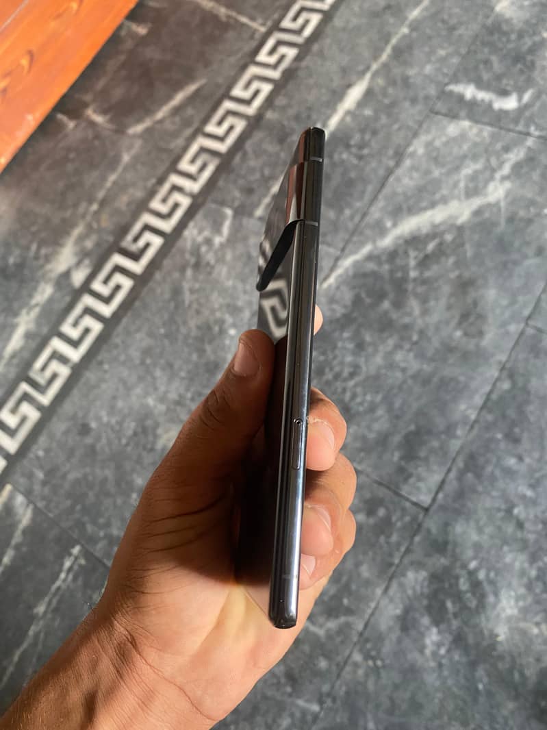 Google Pixel 7 Pro 2