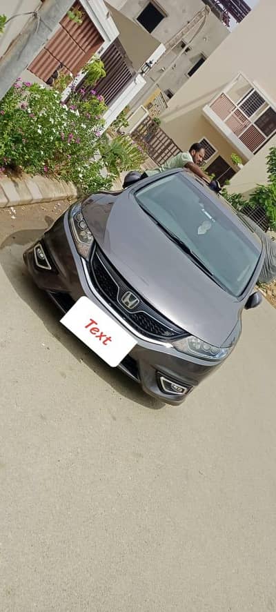 Honda Jade Hybrid 2015