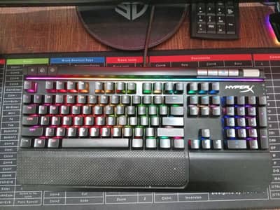 HyperX Alloy Elite | Original Logitech G Pro and G102 | M720 Triathlon