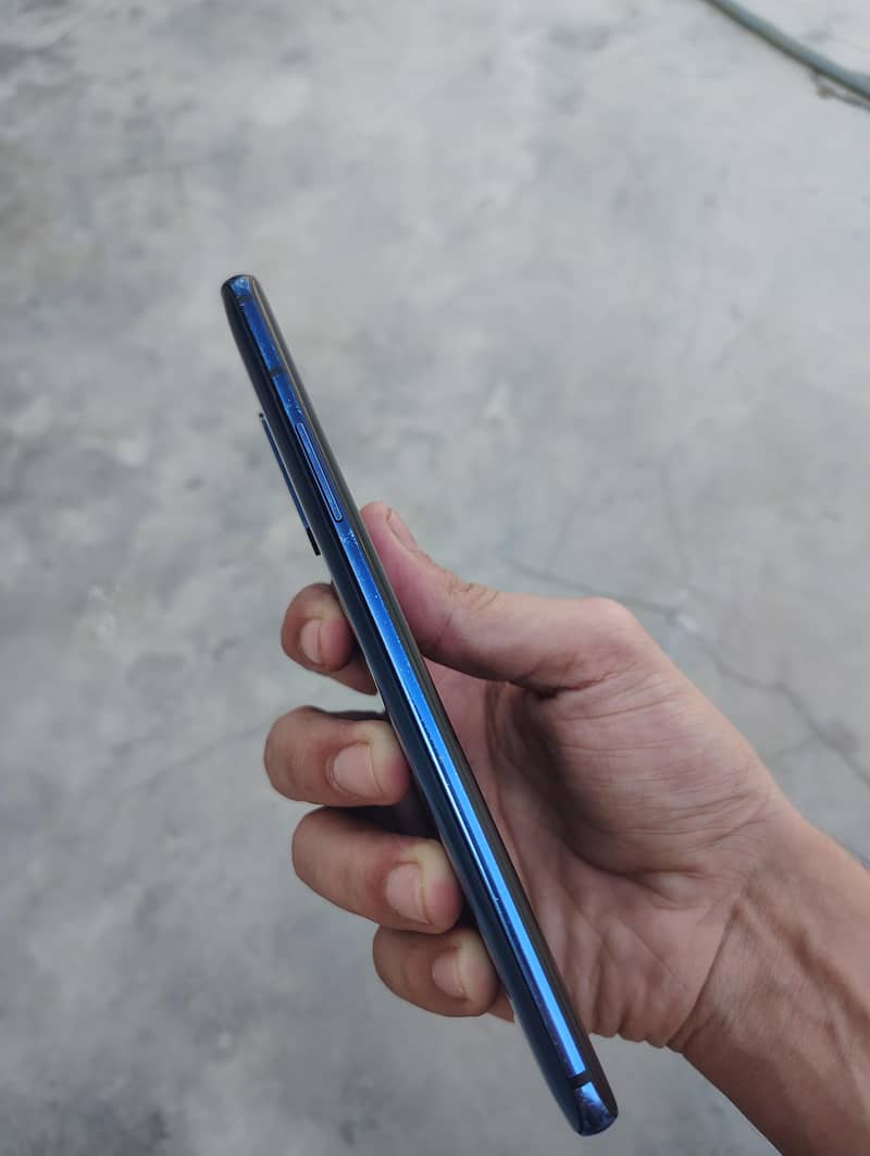One Plus 7 Pro 3