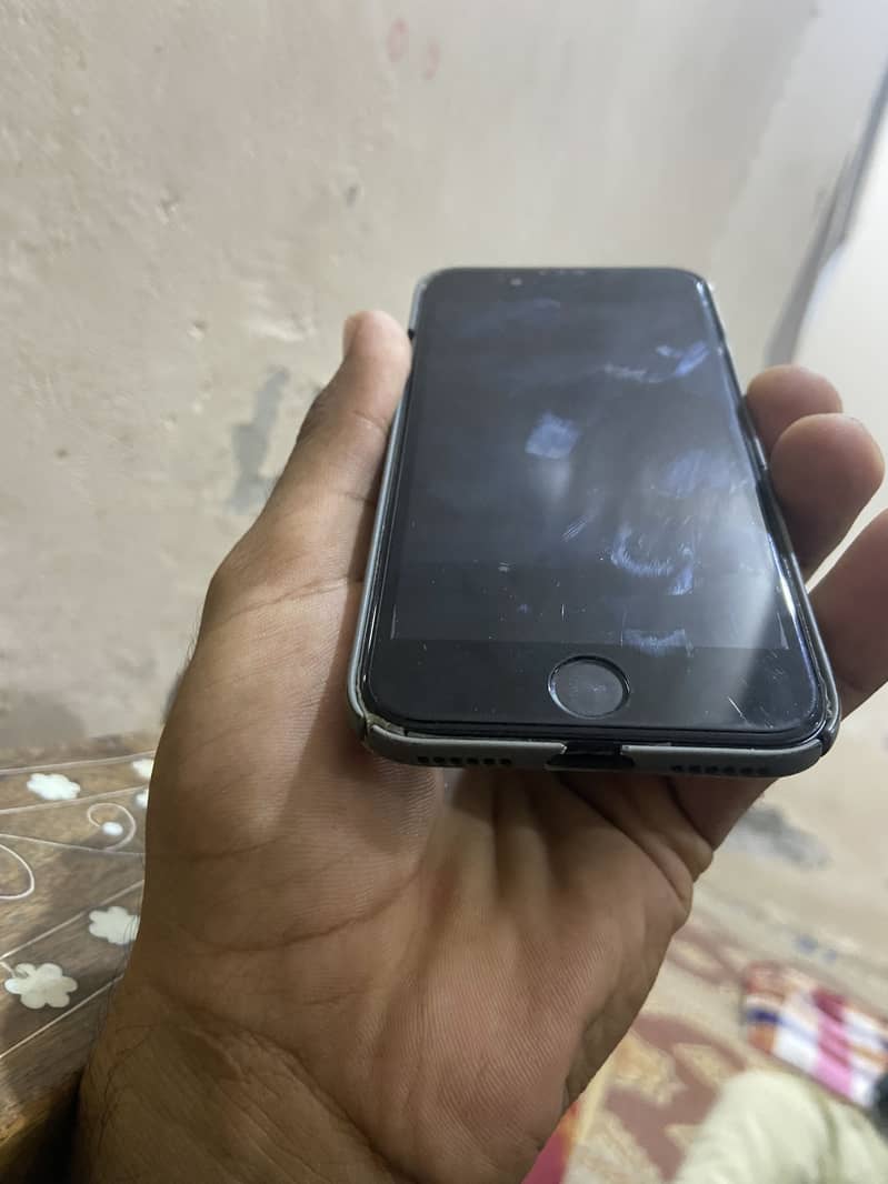 Apple iPhone SE 2