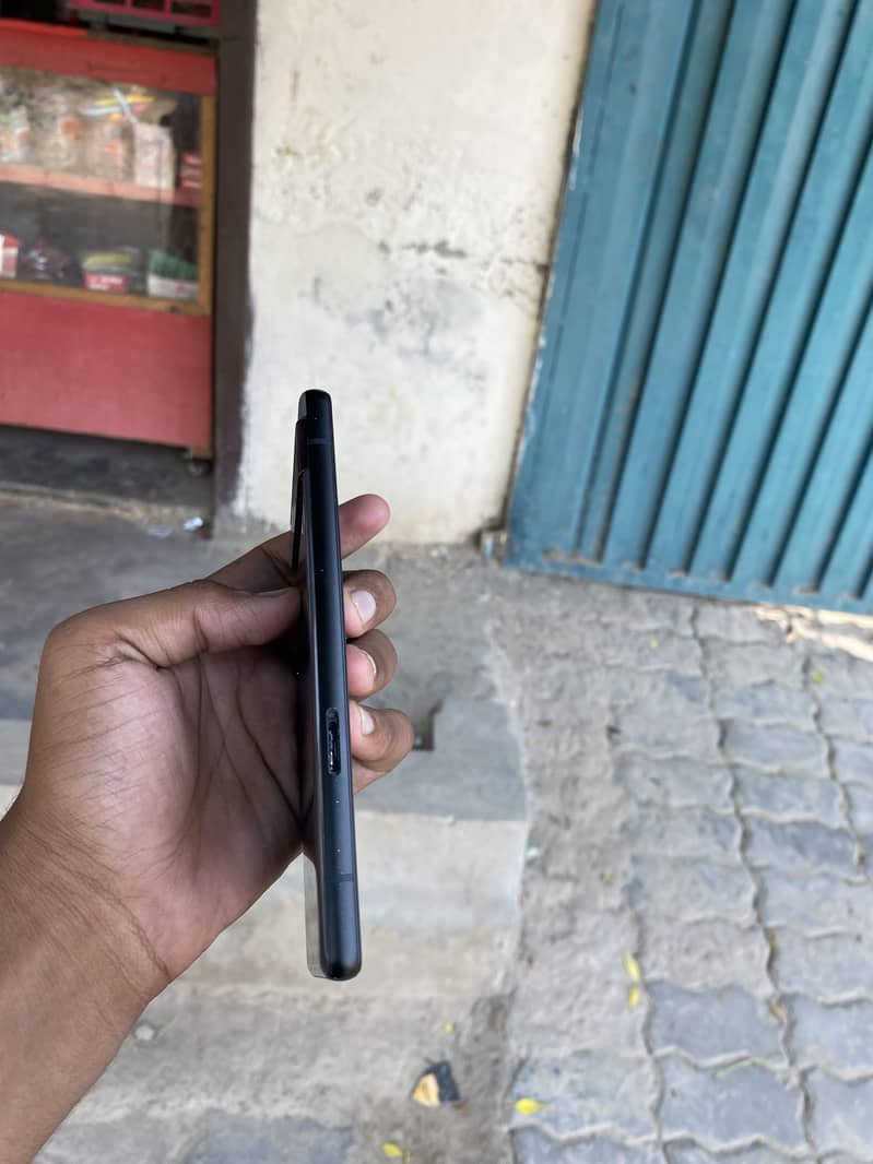 GOOGLE-Pixel 6a/- 6