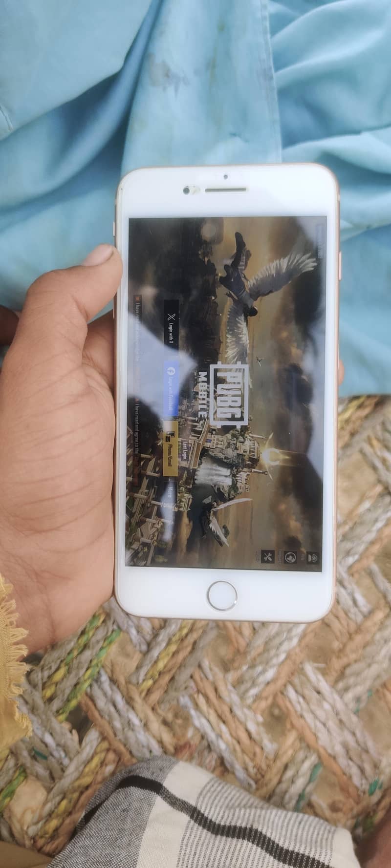 Apple iPhone 8 Plus 1