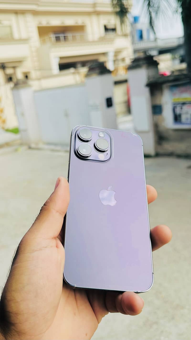 iPhone 14 Pro Max 3