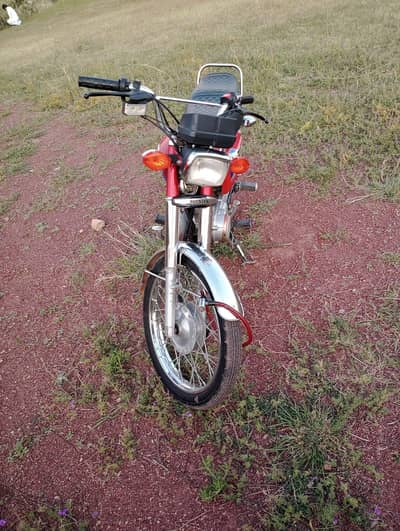 i am selling my 125 in good condition