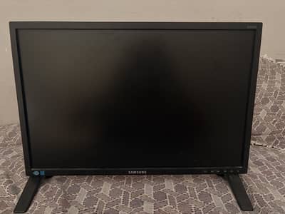 Samsung  monitor  22 inch