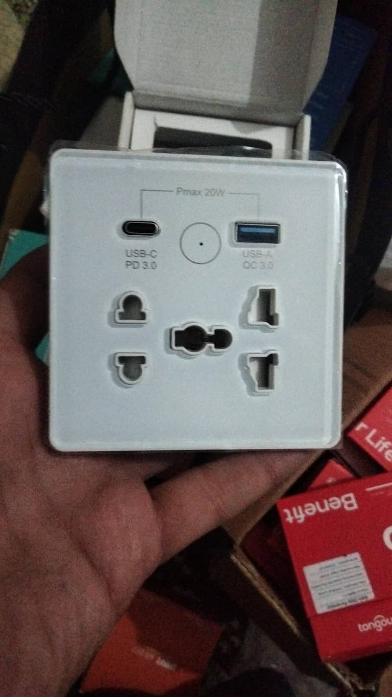 ZigBee switch Breaker and sensor 1