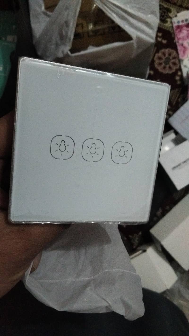 ZigBee switch Breaker and sensor 4