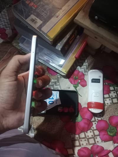 Itel City 100